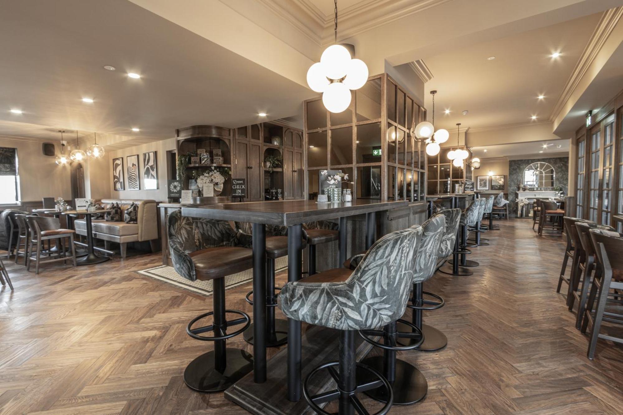 The Wheatley Arms Hotel Ilkley Bagian luar foto