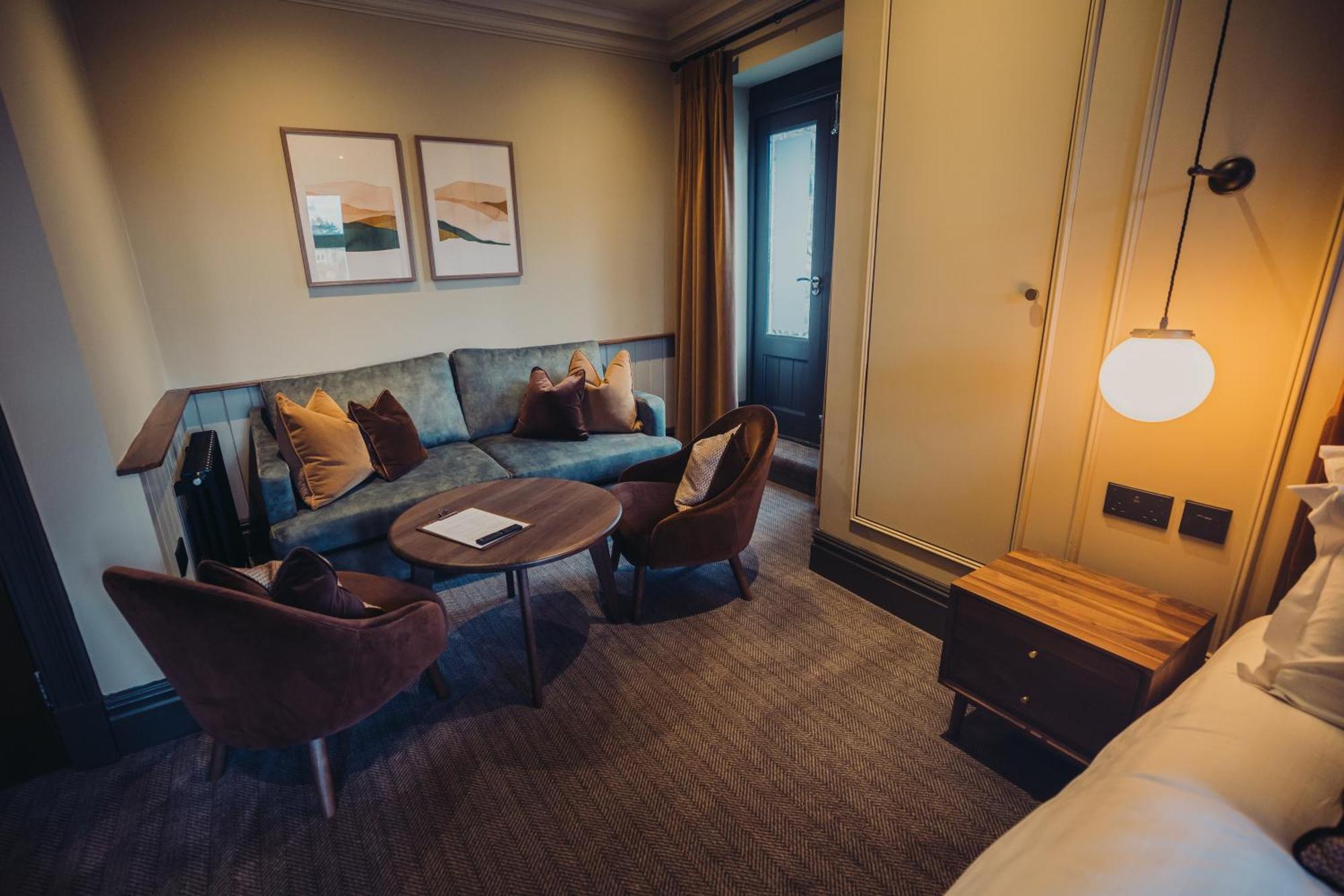 The Wheatley Arms Hotel Ilkley Bagian luar foto